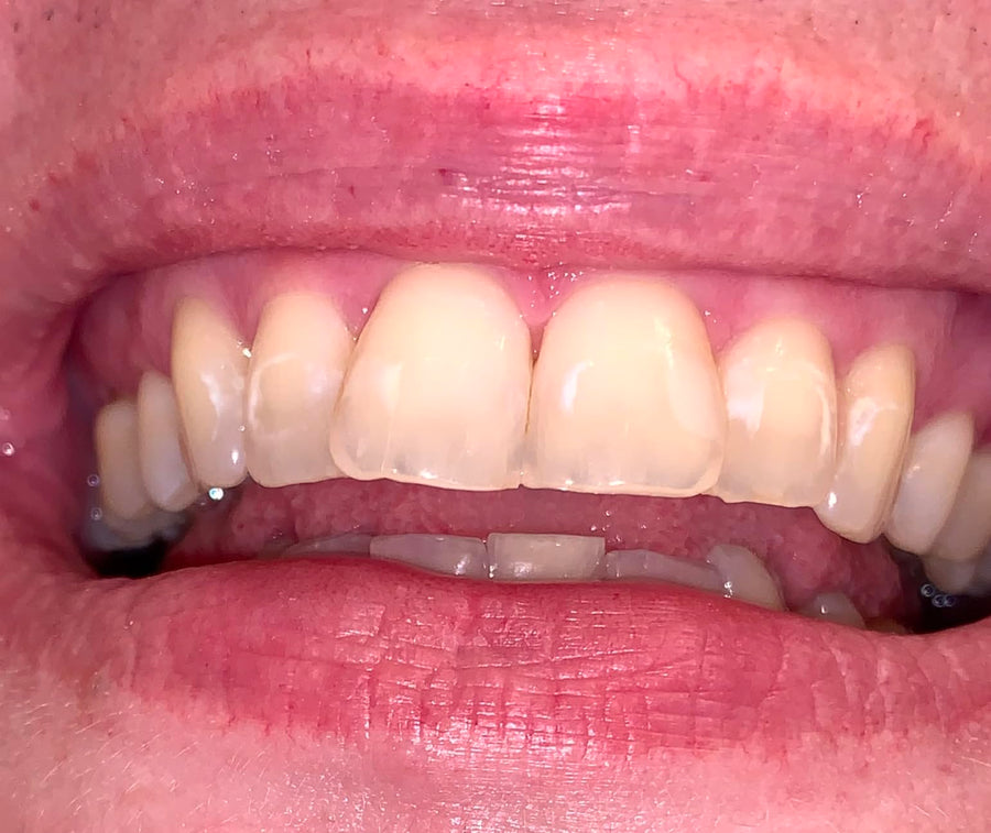 Customer review portrait for purple toothpaste tablets